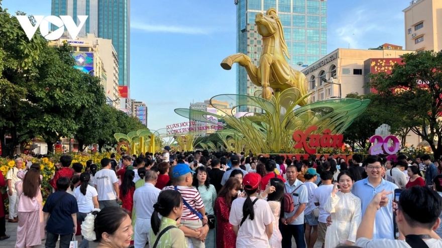 Vietnam records double-digit growth in tourism during Lunar New Year 2026